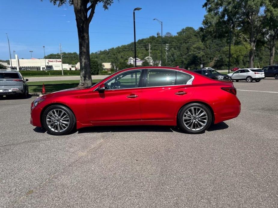 new 2024 INFINITI Q50 car