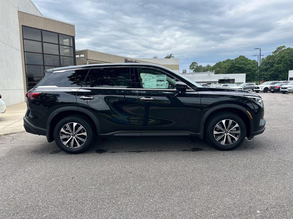 used 2025 INFINITI QX60 car, priced at $41,953