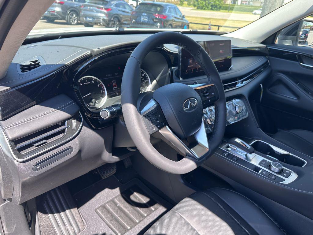used 2025 INFINITI QX60 car, priced at $40,070