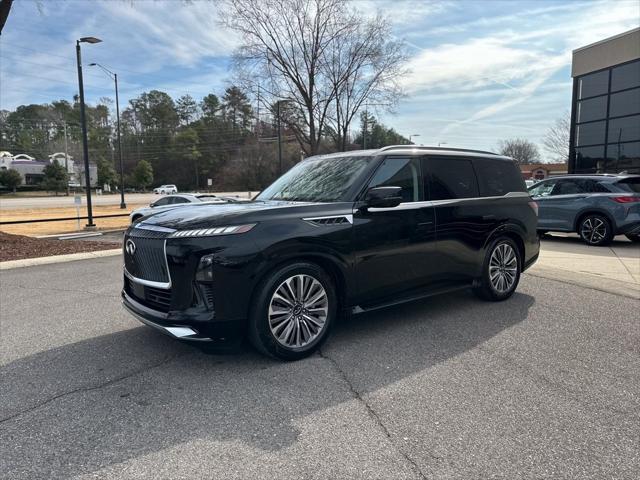 new 2025 INFINITI QX80 car, priced at $92,100