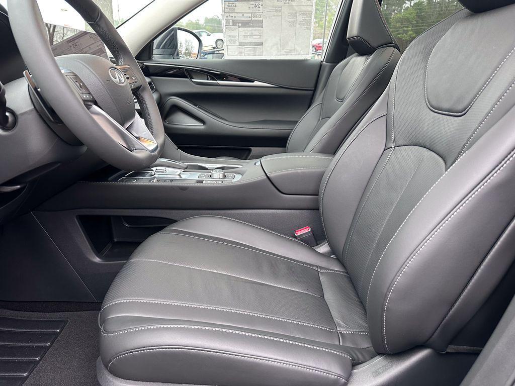 used 2025 INFINITI QX60 car, priced at $46,061