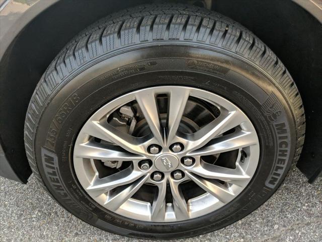 used 2020 Cadillac XT5 car, priced at $25,993