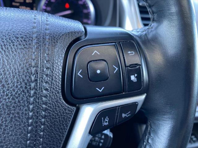used 2018 Toyota Highlander car, priced at $25,997