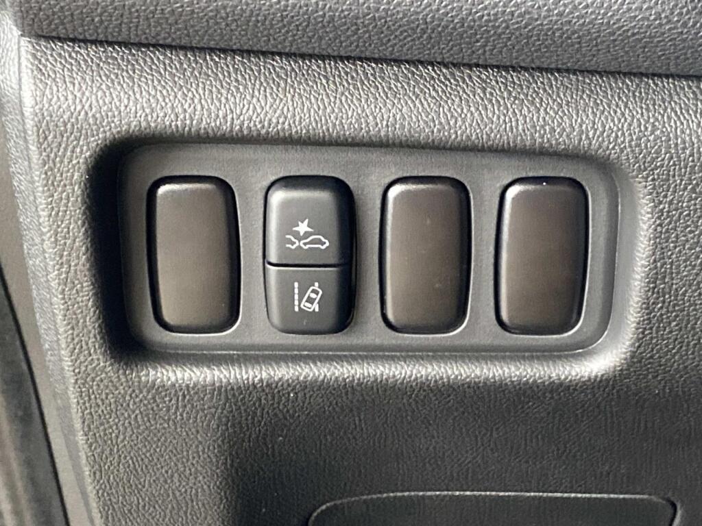 new 2025 Mitsubishi Outlander Sport car, priced at $31,515