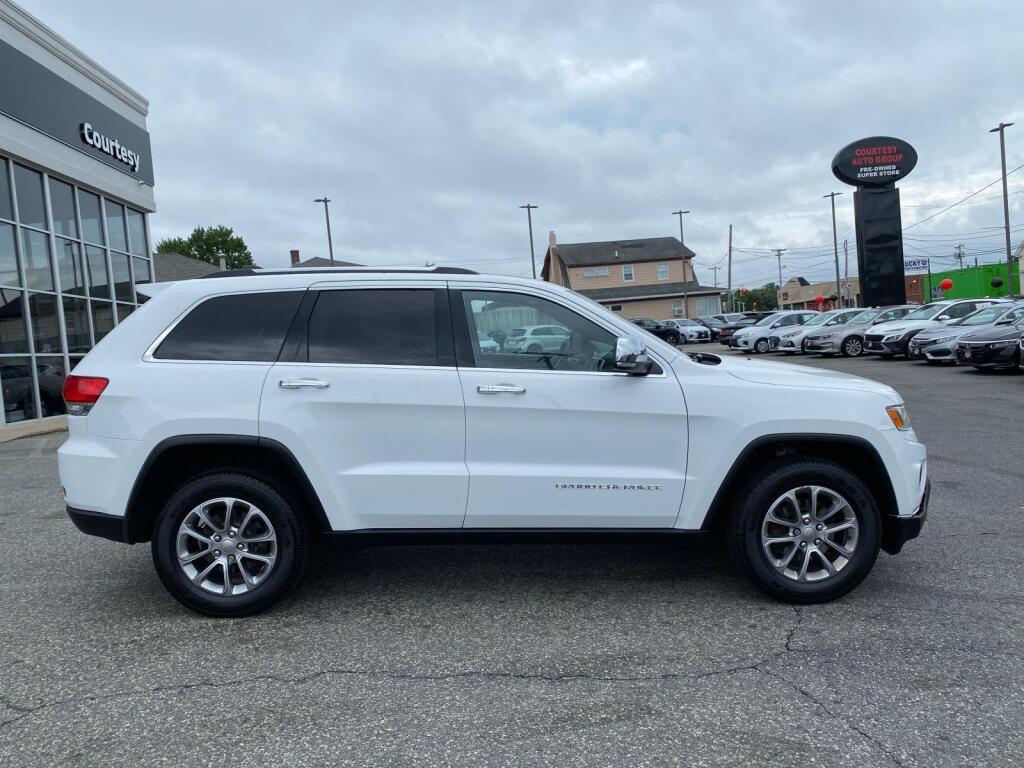 used 2016 Jeep Grand Cherokee car, priced at $14,997