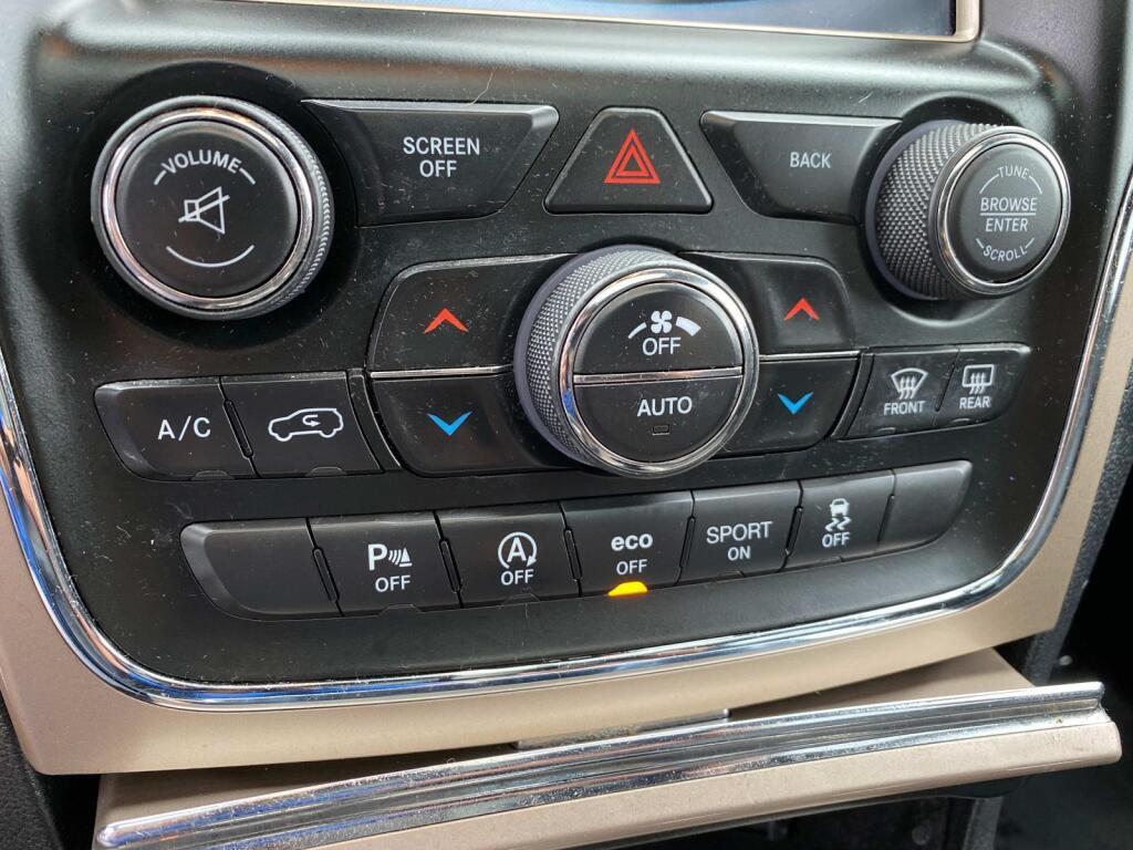 used 2016 Jeep Grand Cherokee car, priced at $14,997