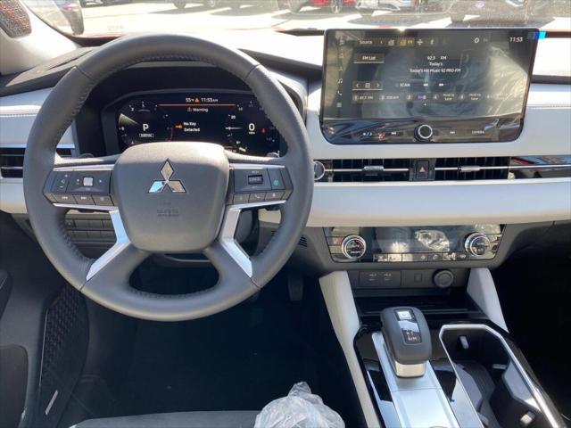new 2025 Mitsubishi Outlander car, priced at $40,460
