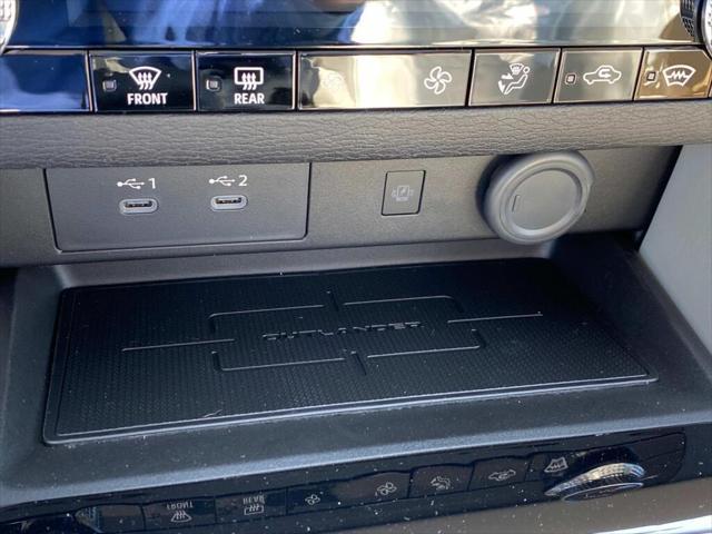 new 2025 Mitsubishi Outlander car, priced at $40,460