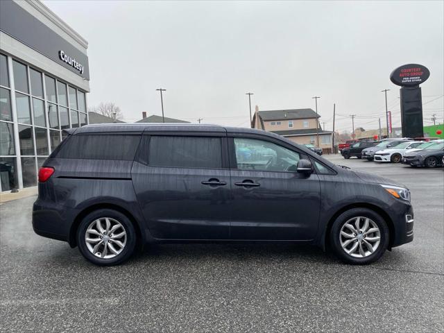 used 2021 Kia Sedona car, priced at $17,999