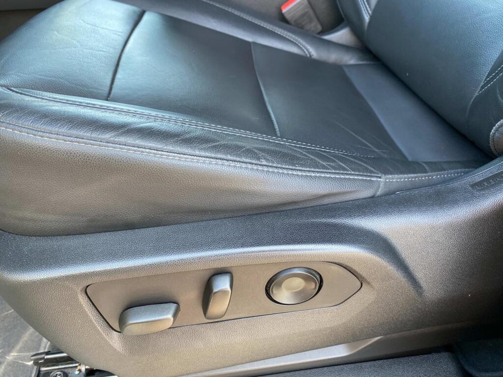 used 2021 Chevrolet Tahoe car, priced at $41,997