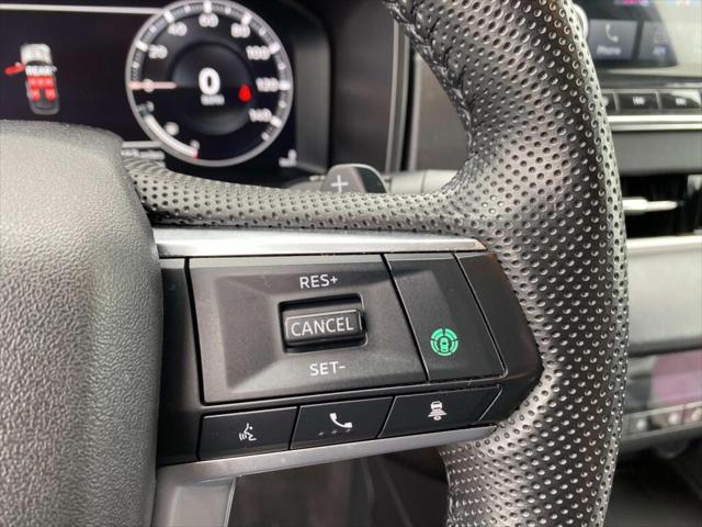 used 2023 Mitsubishi Outlander PHEV car, priced at $29,997