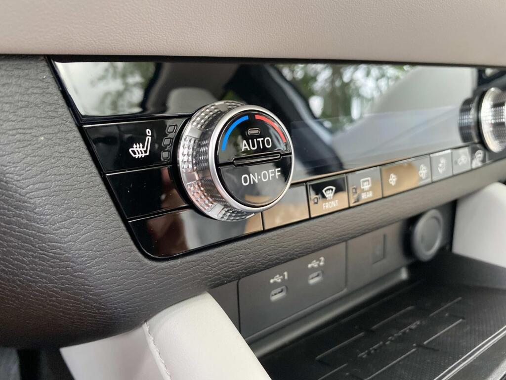 new 2025 Mitsubishi Outlander car, priced at $40,465