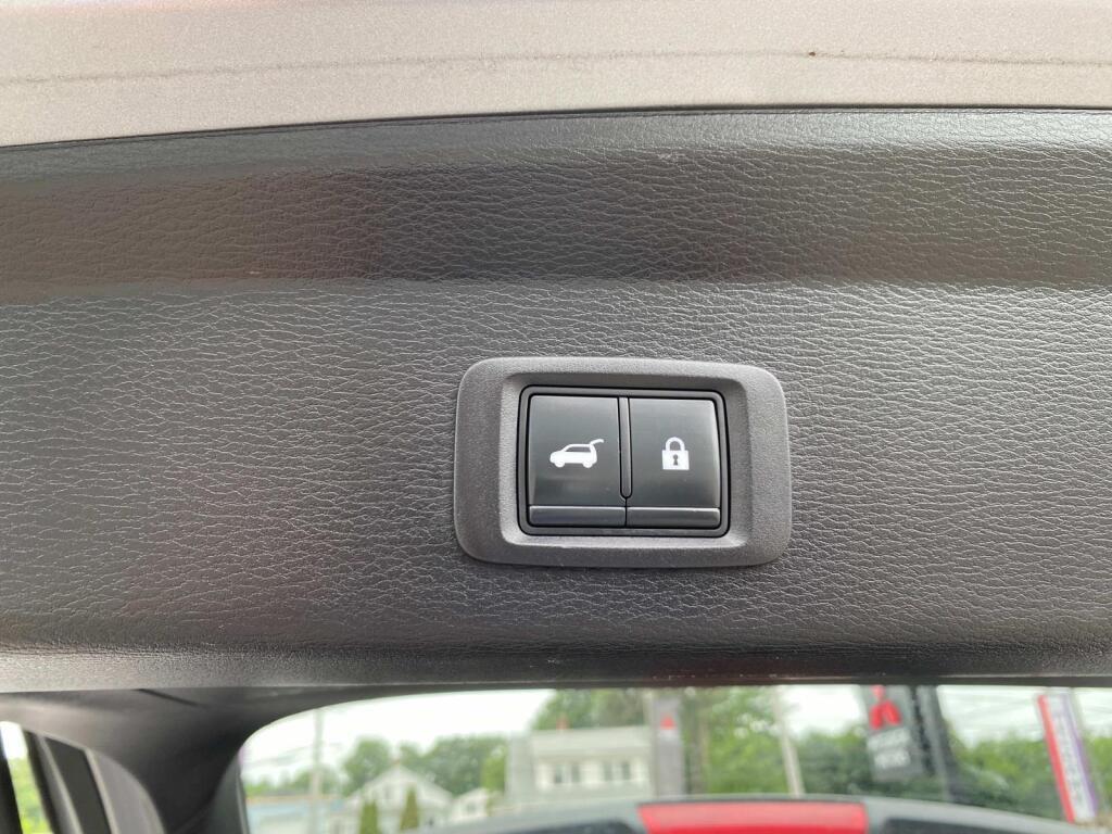 used 2022 Mitsubishi Outlander car, priced at $23,999