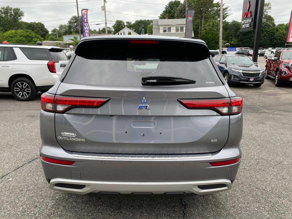 used 2022 Mitsubishi Outlander car, priced at $23,999