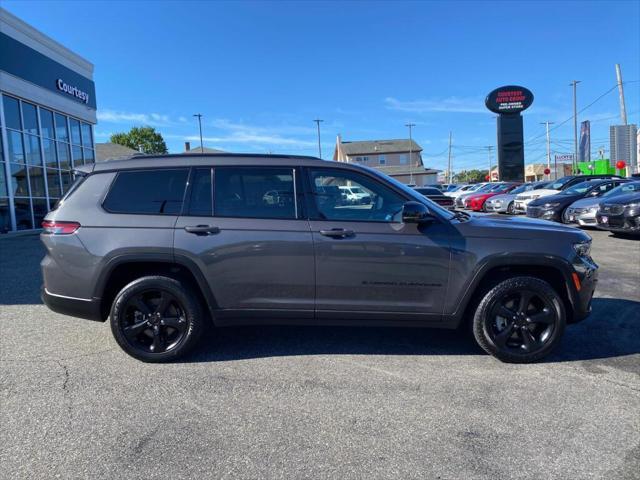 used 2022 Jeep Grand Cherokee L car, priced at $31,999