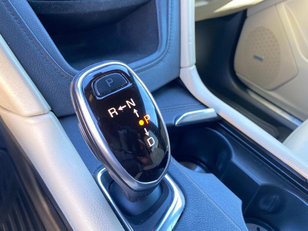 used 2017 Cadillac XT5 car, priced at $16,999