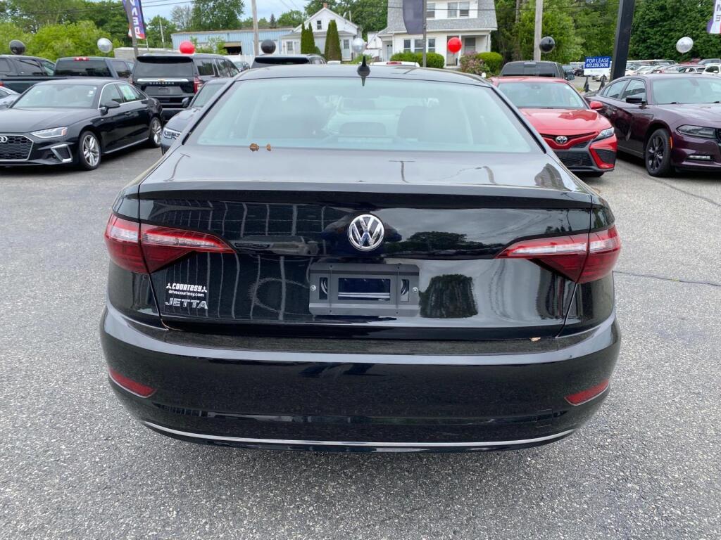 used 2021 Volkswagen Jetta car, priced at $16,999
