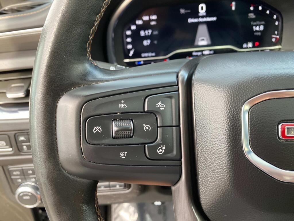used 2023 GMC Yukon XL car, priced at $47,999