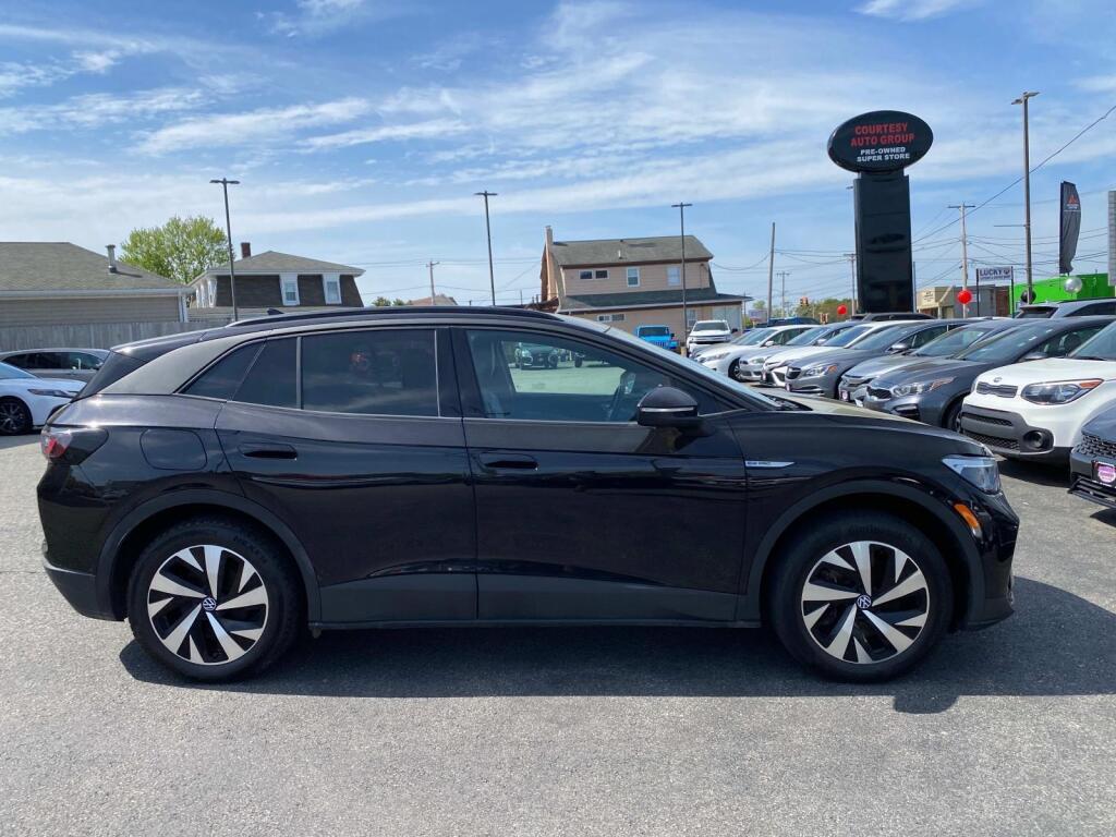 used 2023 Volkswagen ID.4 car, priced at $20,999