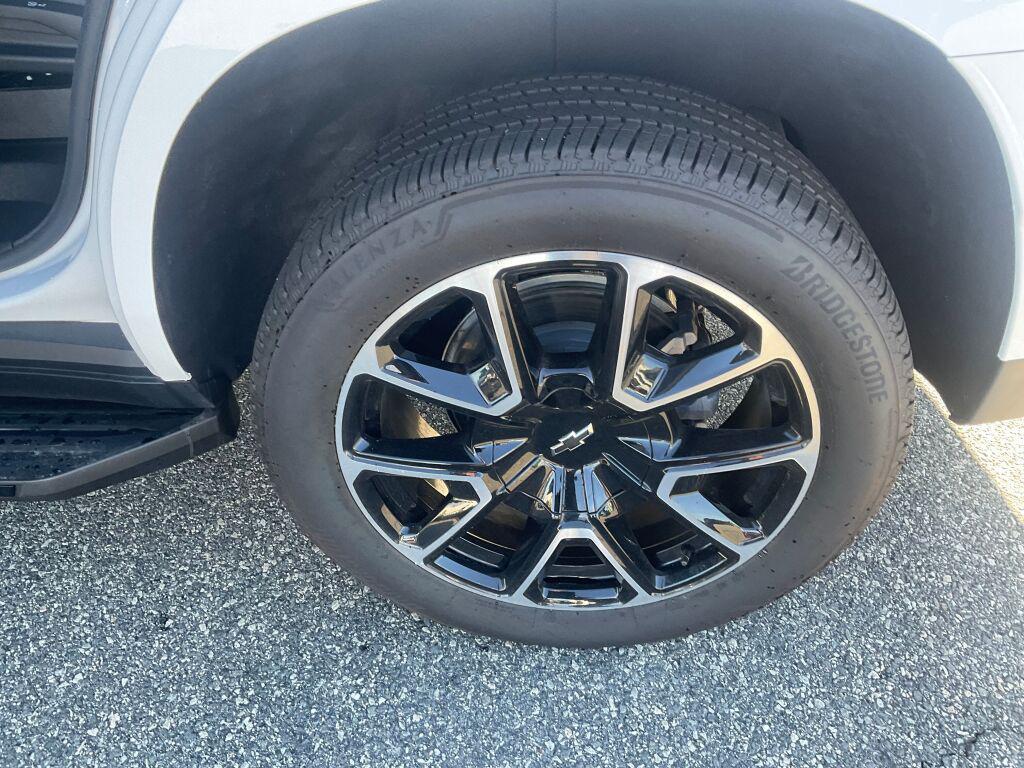 used 2024 Chevrolet Tahoe car, priced at $66,999