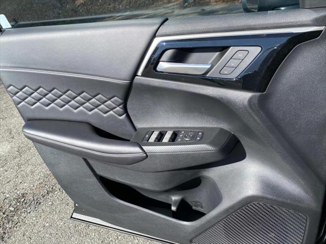 new 2025 Mitsubishi Outlander PHEV car, priced at $50,810