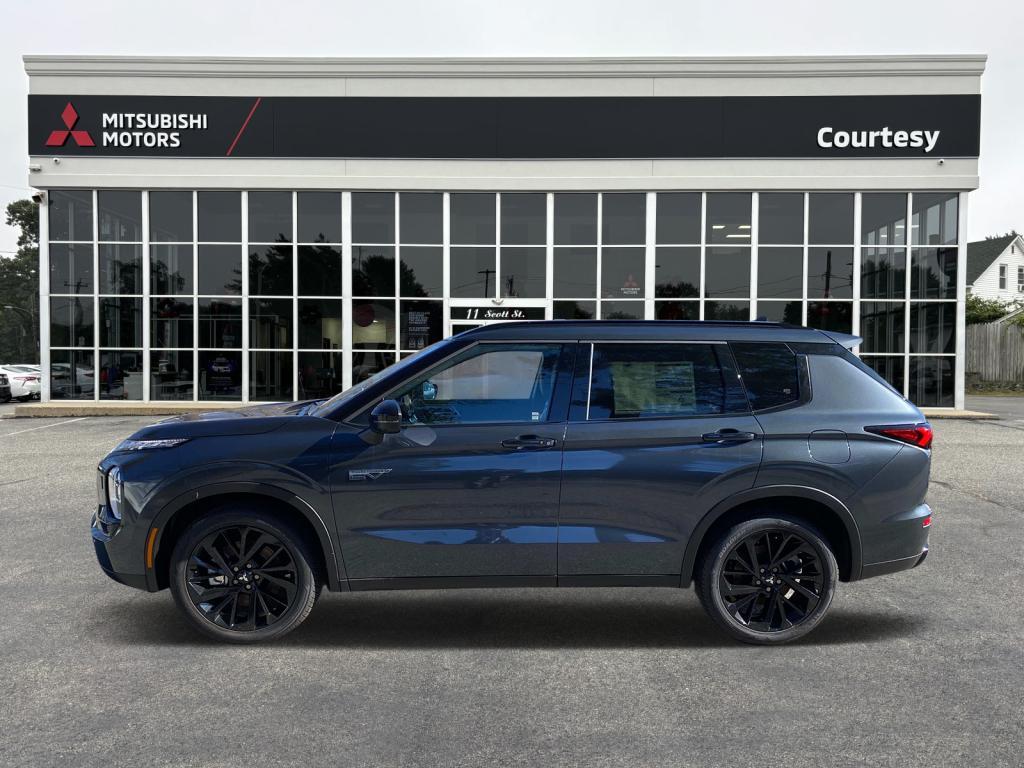 new 2025 Mitsubishi Outlander PHEV car, priced at $50,810