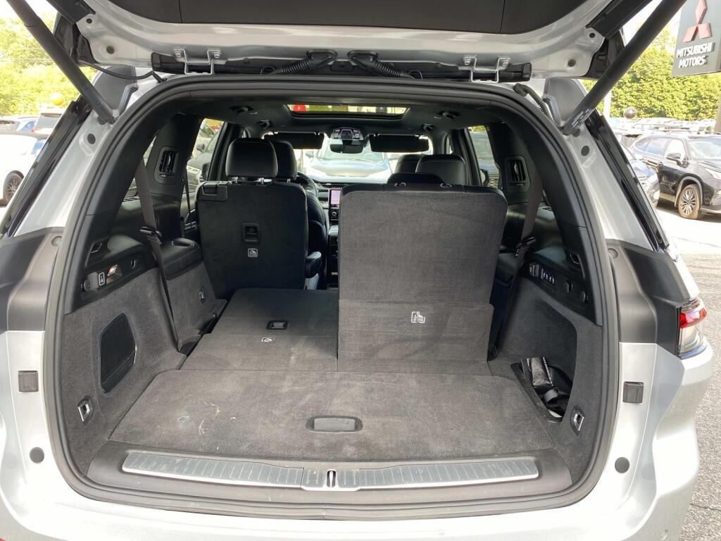 used 2022 Jeep Grand Cherokee L car, priced at $33,999