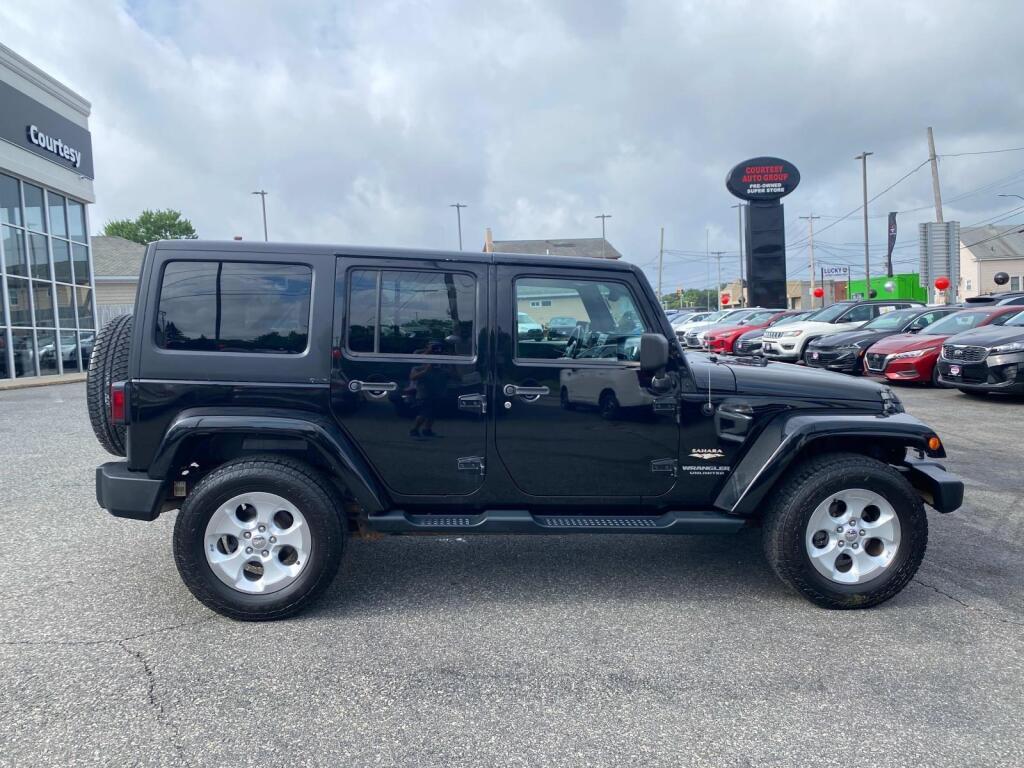 used 2014 Jeep Wrangler Unlimited car, priced at $17,999