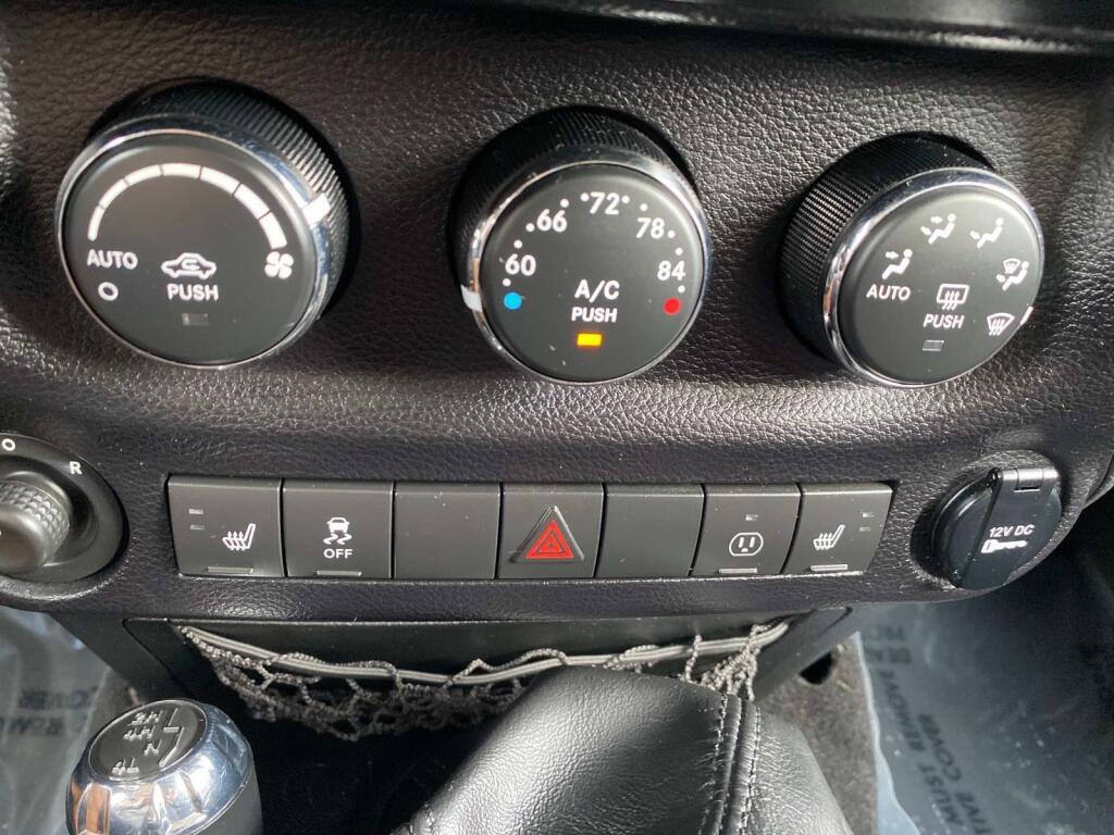 used 2014 Jeep Wrangler Unlimited car, priced at $17,999