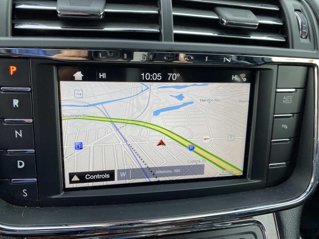 used 2017 Lincoln Continental car, priced at $15,777