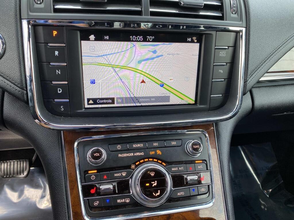 used 2017 Lincoln Continental car, priced at $15,777