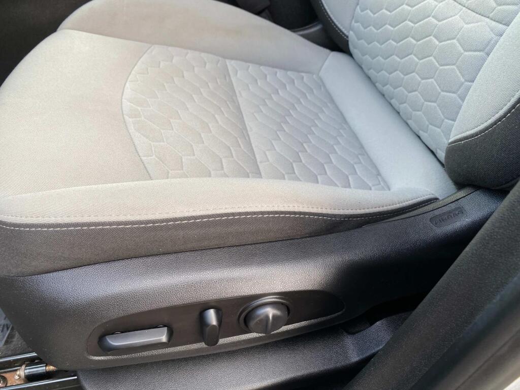 used 2020 Chevrolet Equinox car, priced at $15,999