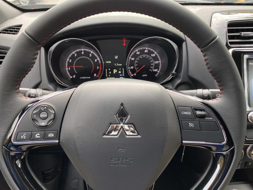 new 2025 Mitsubishi Outlander Sport car, priced at $31,515