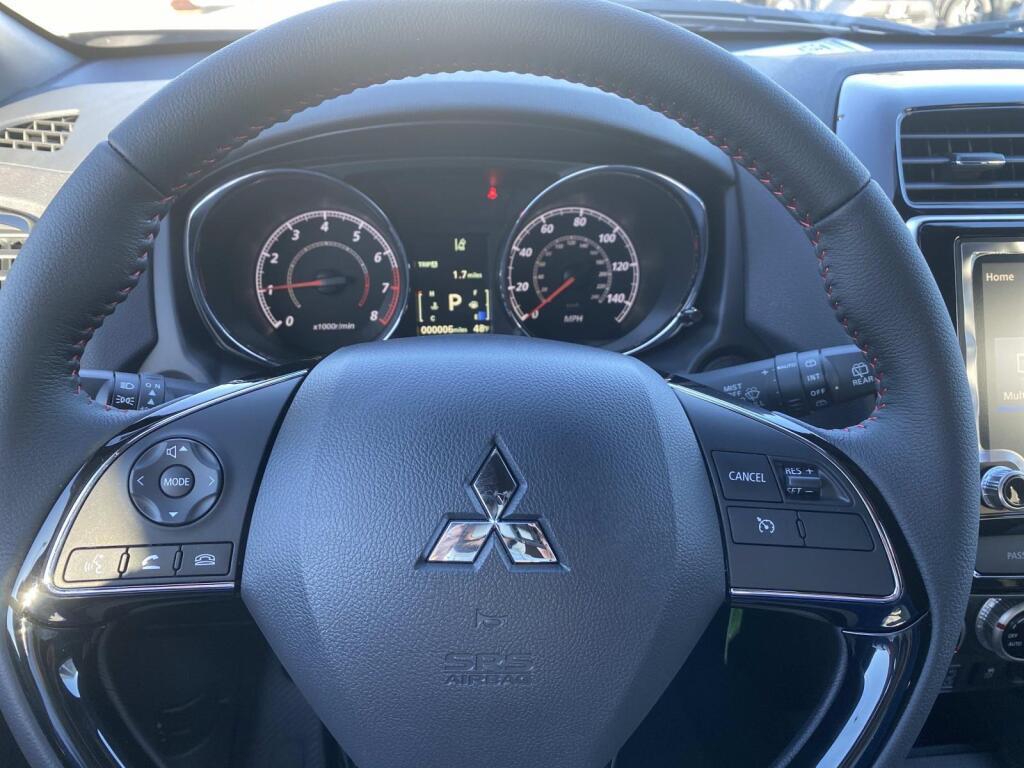 new 2025 Mitsubishi Outlander Sport car, priced at $31,515