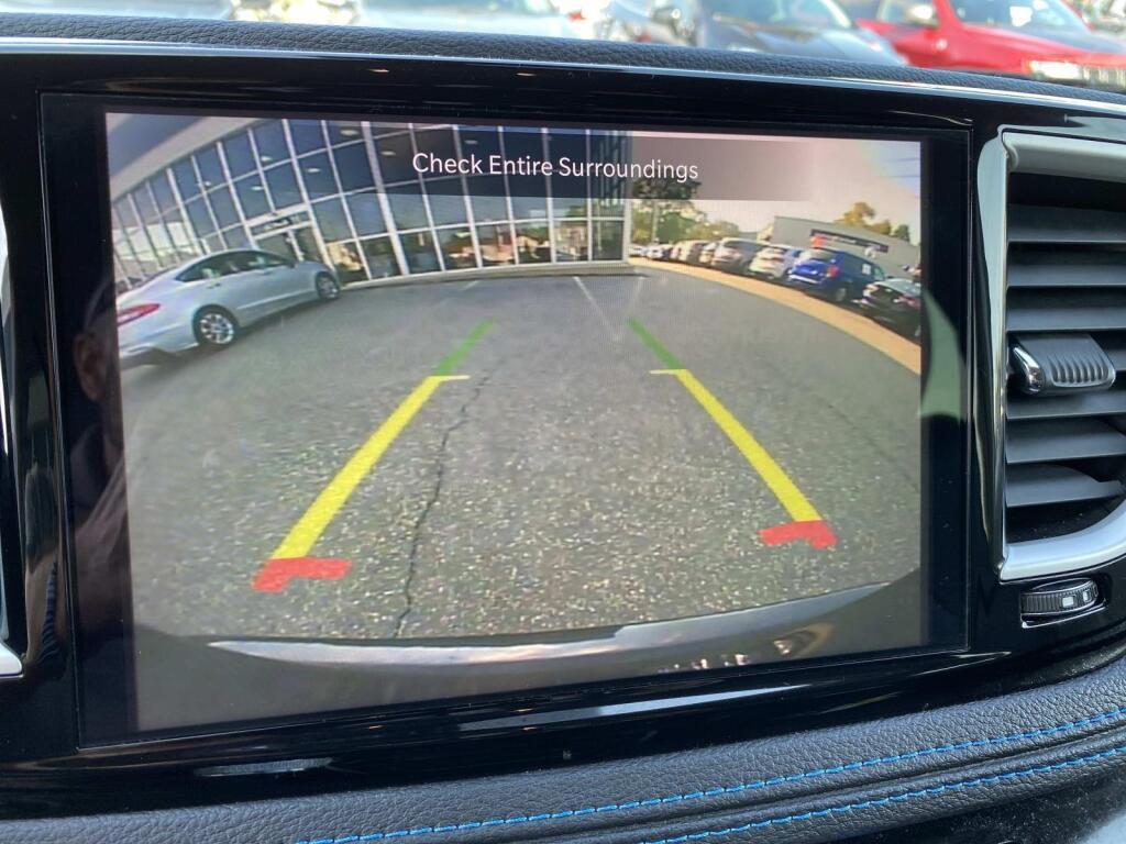 used 2021 Chrysler Pacifica car, priced at $27,999