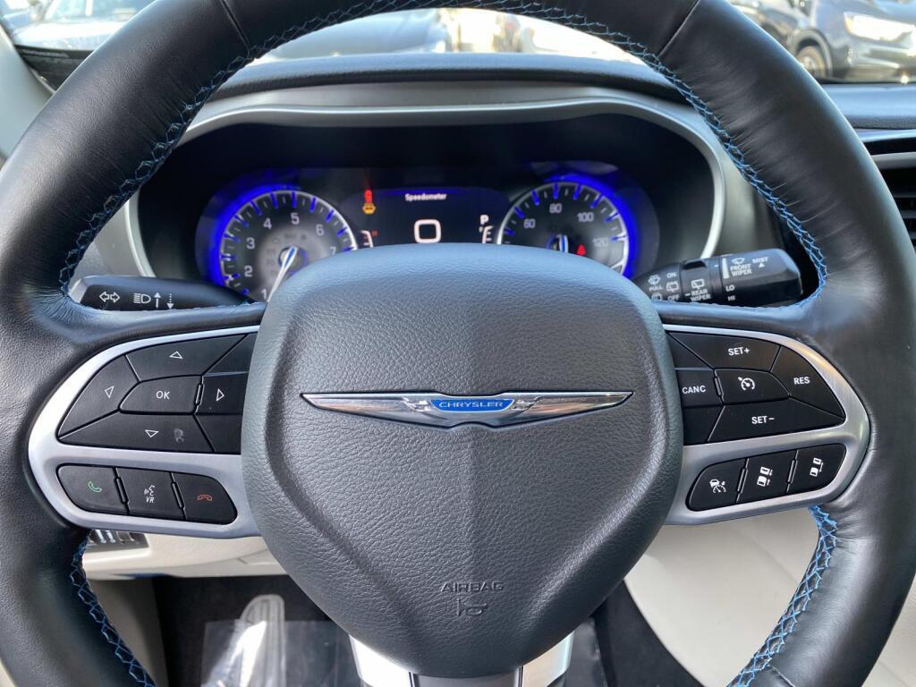 used 2021 Chrysler Pacifica car, priced at $27,999