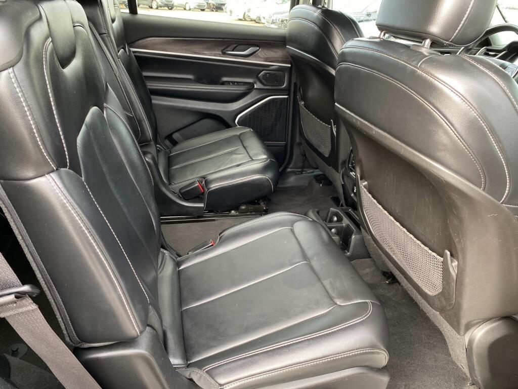 used 2021 Jeep Grand Cherokee L car, priced at $25,999