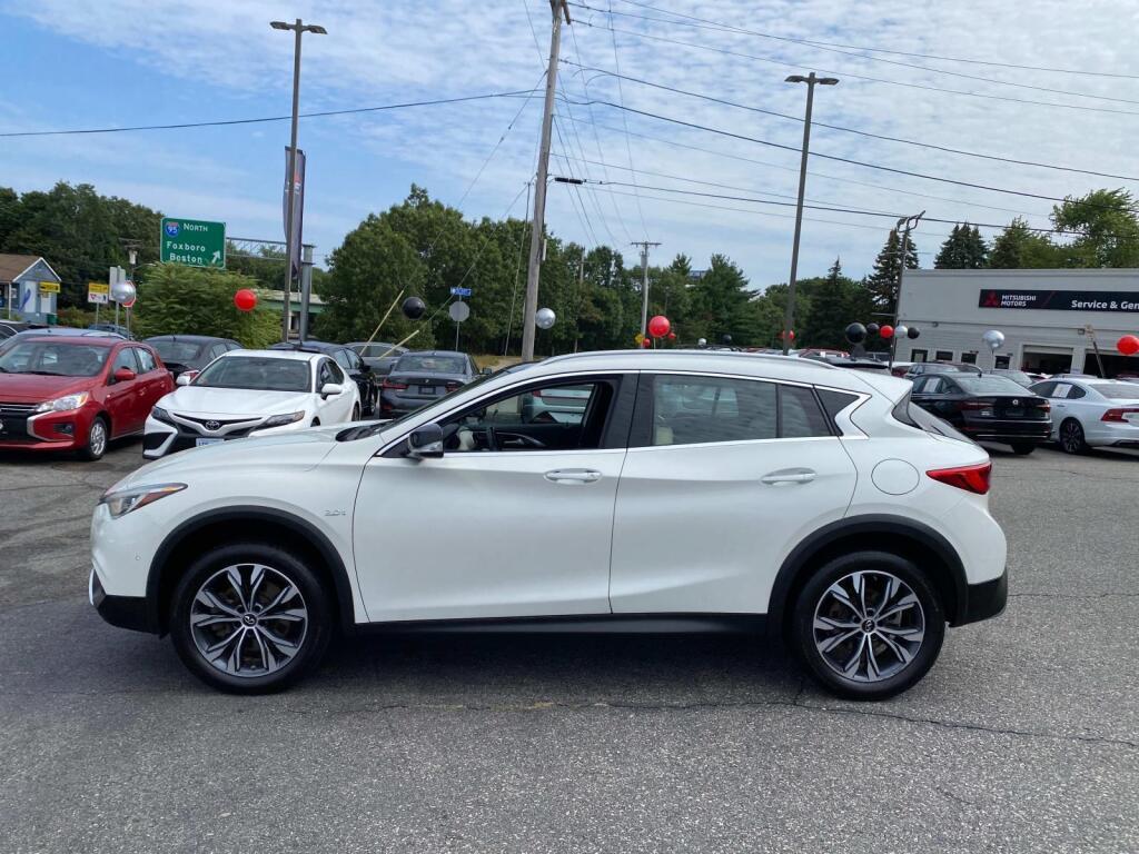 used 2018 INFINITI QX30 car, priced at $17,999