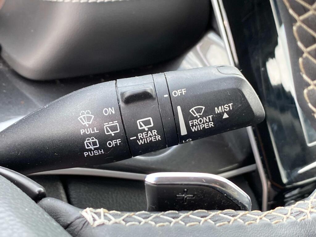 used 2022 Jeep Grand Cherokee L car, priced at $30,999