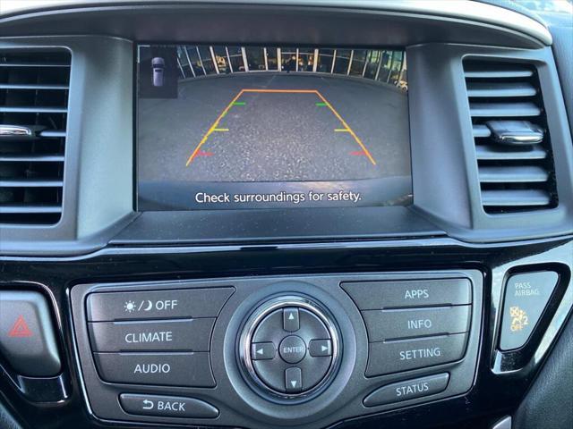 used 2020 Nissan Pathfinder car, priced at $19,999