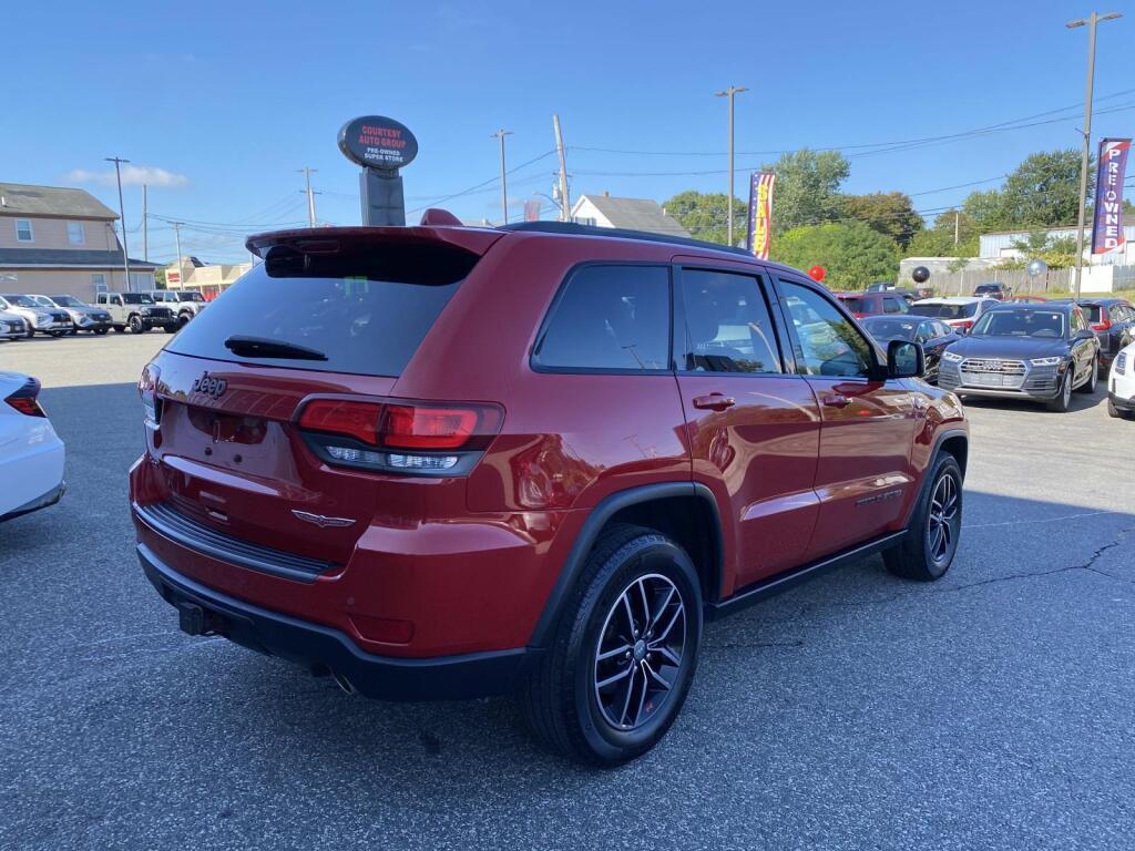 used 2018 Jeep Grand Cherokee car, priced at $19,777