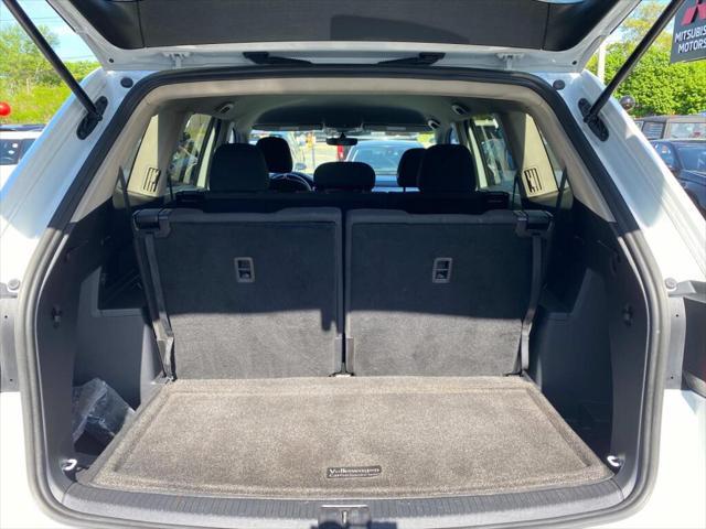 used 2021 Volkswagen Atlas car, priced at $24,999