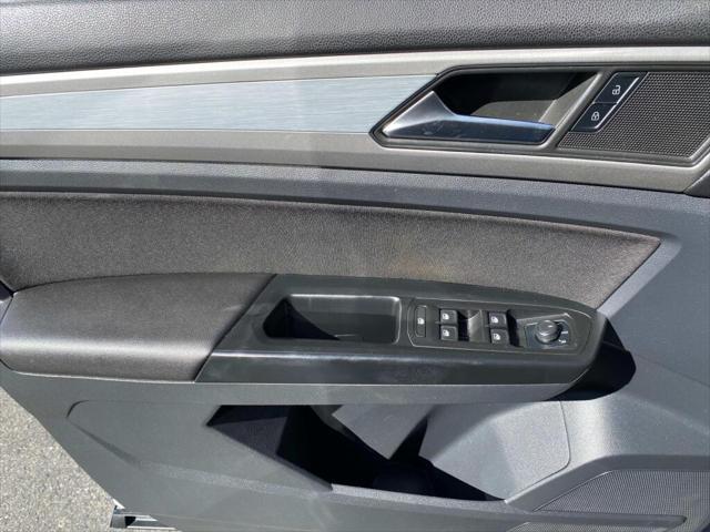used 2021 Volkswagen Atlas car, priced at $24,999