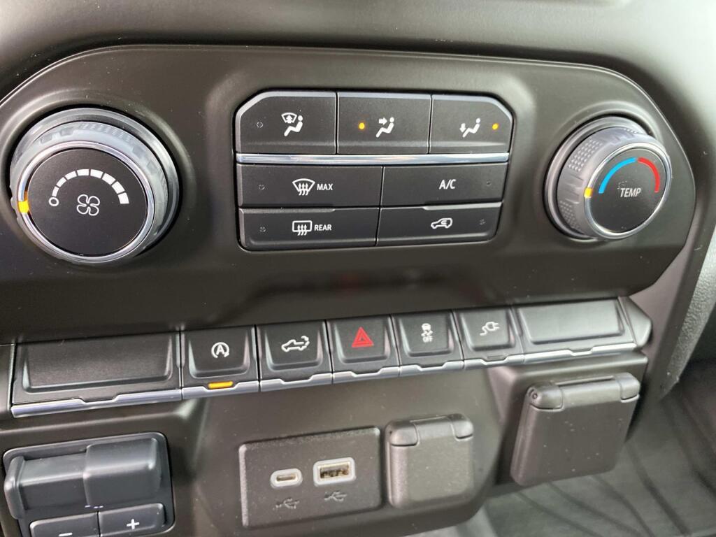 used 2021 Chevrolet Silverado 1500 car, priced at $25,999