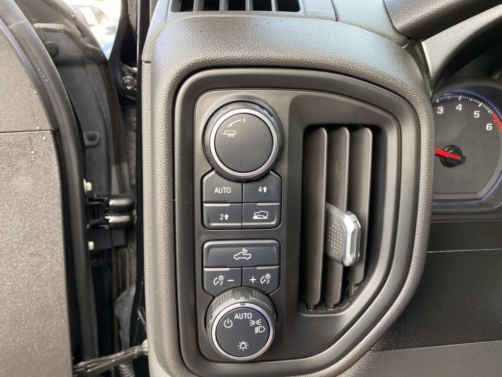 used 2021 Chevrolet Silverado 1500 car, priced at $25,999