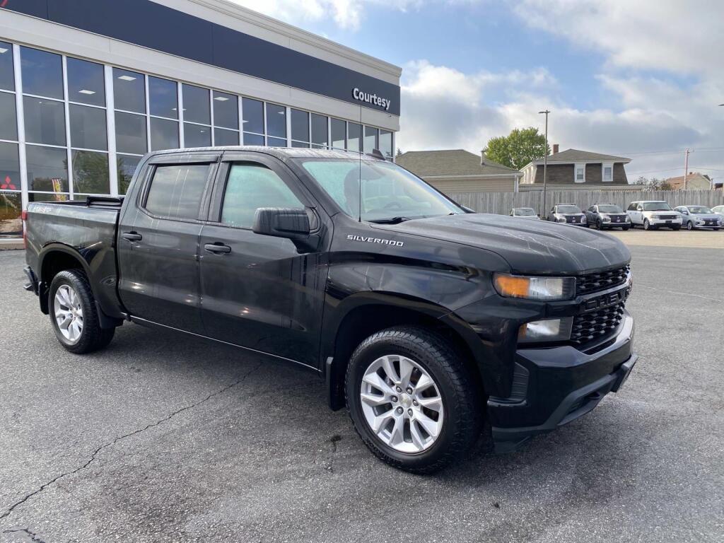 used 2021 Chevrolet Silverado 1500 car, priced at $25,999