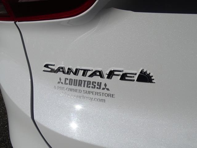 used 2022 Hyundai Santa Fe car, priced at $20,999