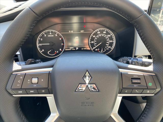 new 2025 Mitsubishi Outlander car, priced at $37,260