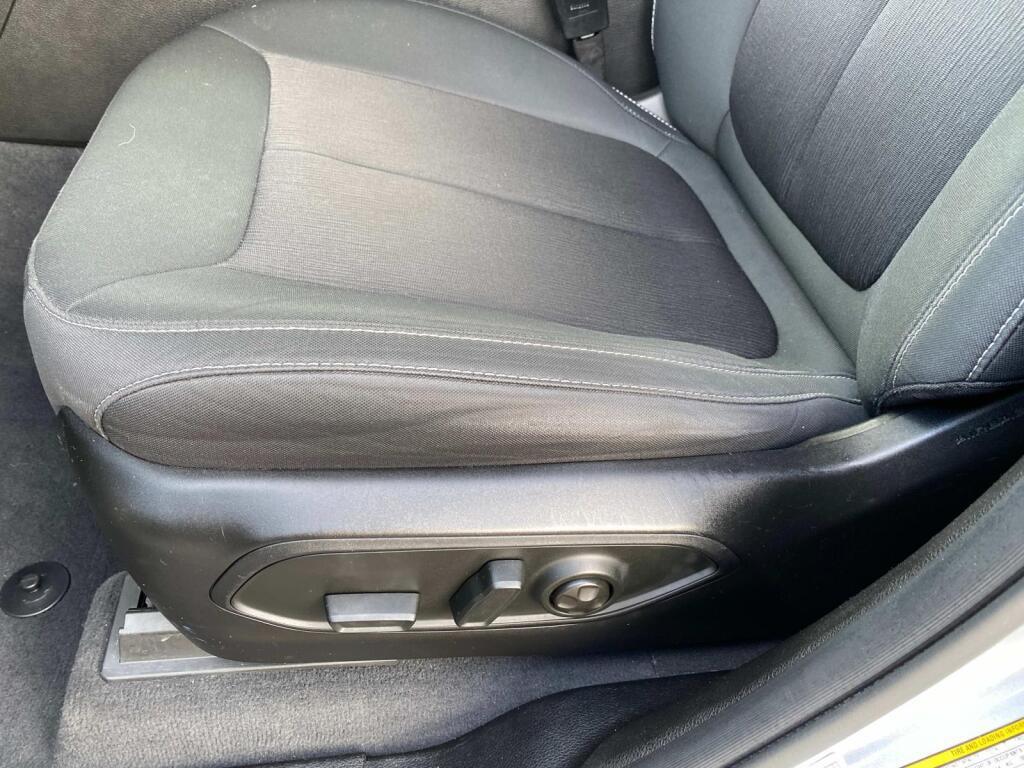 used 2023 Jeep Grand Cherokee L car, priced at $26,999