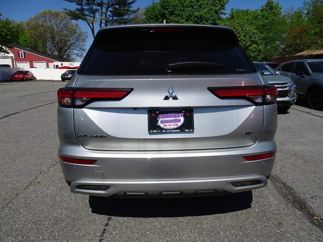 new 2024 Mitsubishi Outlander car, priced at $36,762